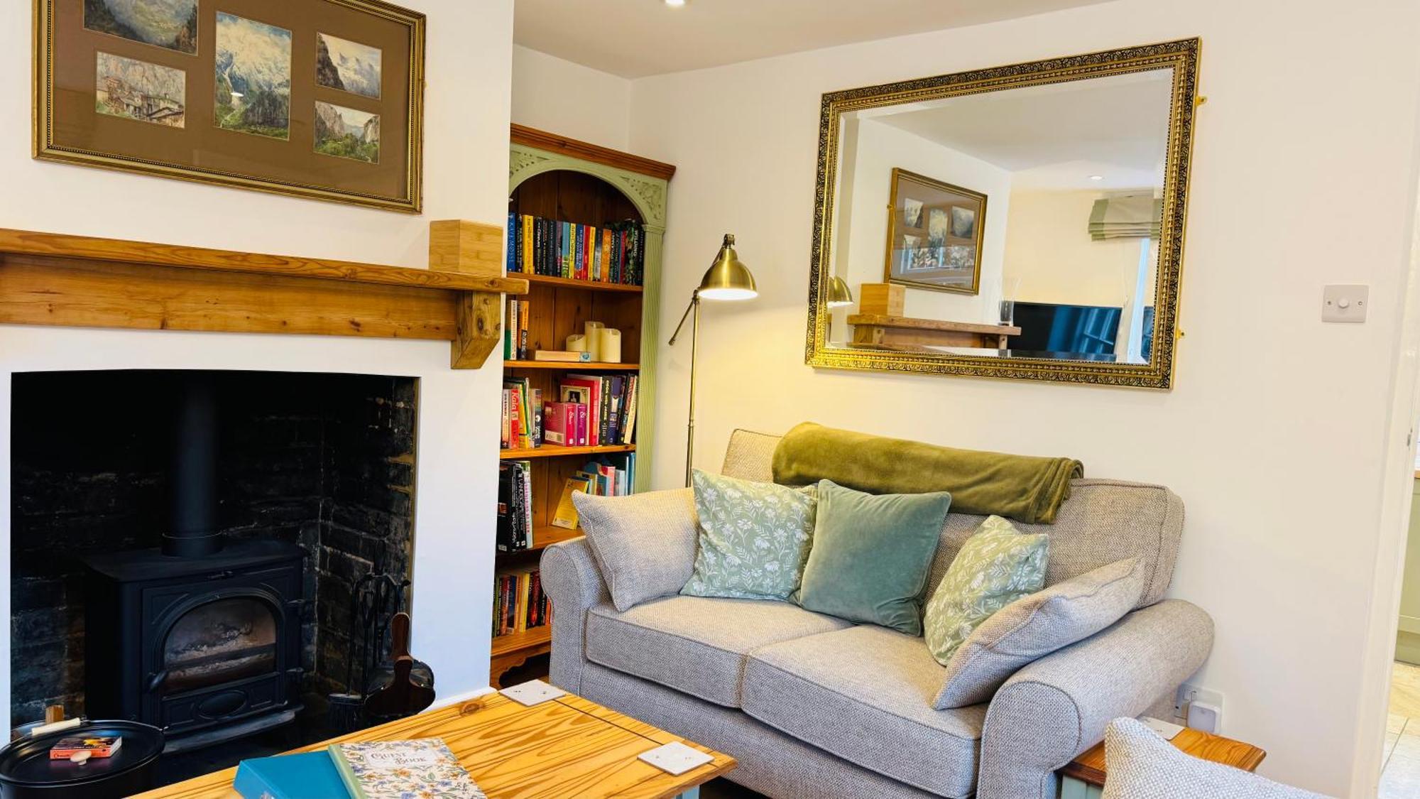 3 Bed Spa Cottage Southwater 외부 사진
